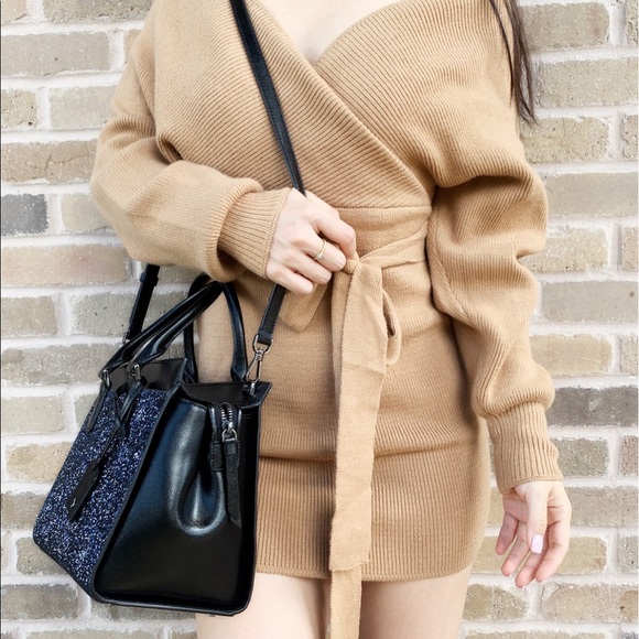 ๐Kate Spade Cameron Street Satchel - Picture 4 of 5